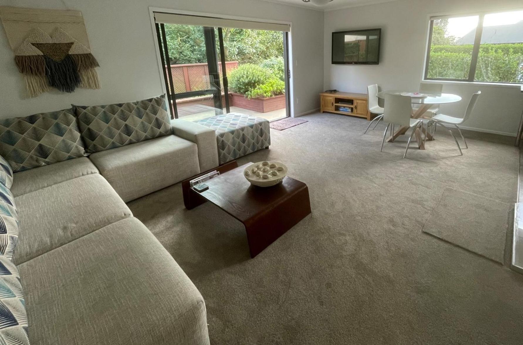 Baybell Lodge Tauranga Extérieur photo